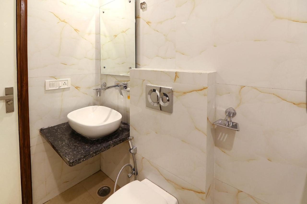 Hotel York Legacy -3 Minutes Walk From New Delhi Railway Station 'The 5 Star Ambience' Newly Built Eksteriør bilde